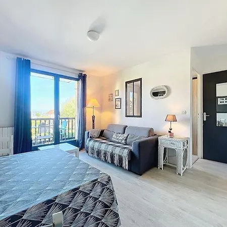 Superbe Vue דירה